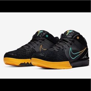 Nike Kobe IV 4 Protro Snake